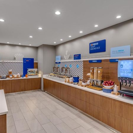 Holiday Inn Express & Suites - Hawaiian Gardens By Ihg Eksteriør bilde