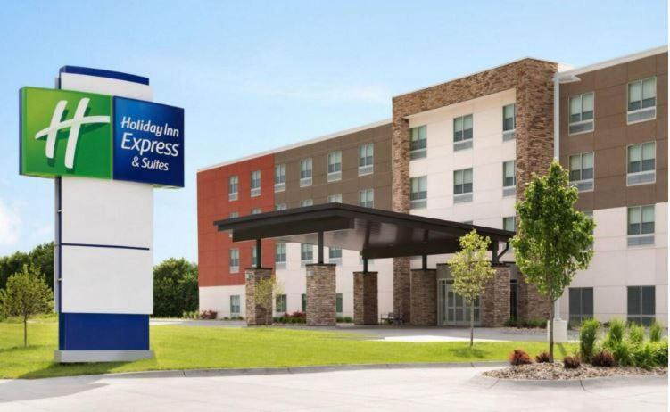 Holiday Inn Express & Suites - Hawaiian Gardens By Ihg Eksteriør bilde
