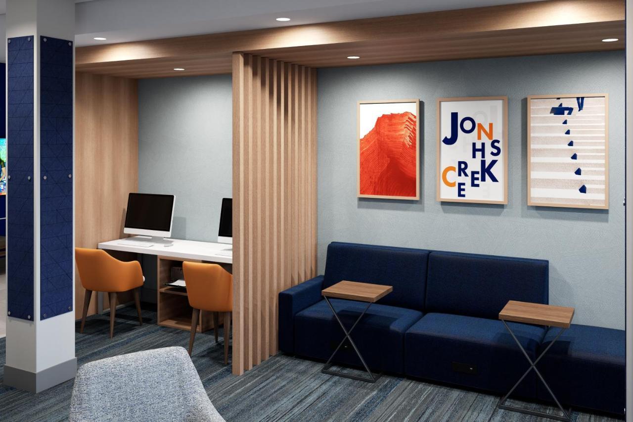 Holiday Inn Express & Suites - Hawaiian Gardens By Ihg Eksteriør bilde