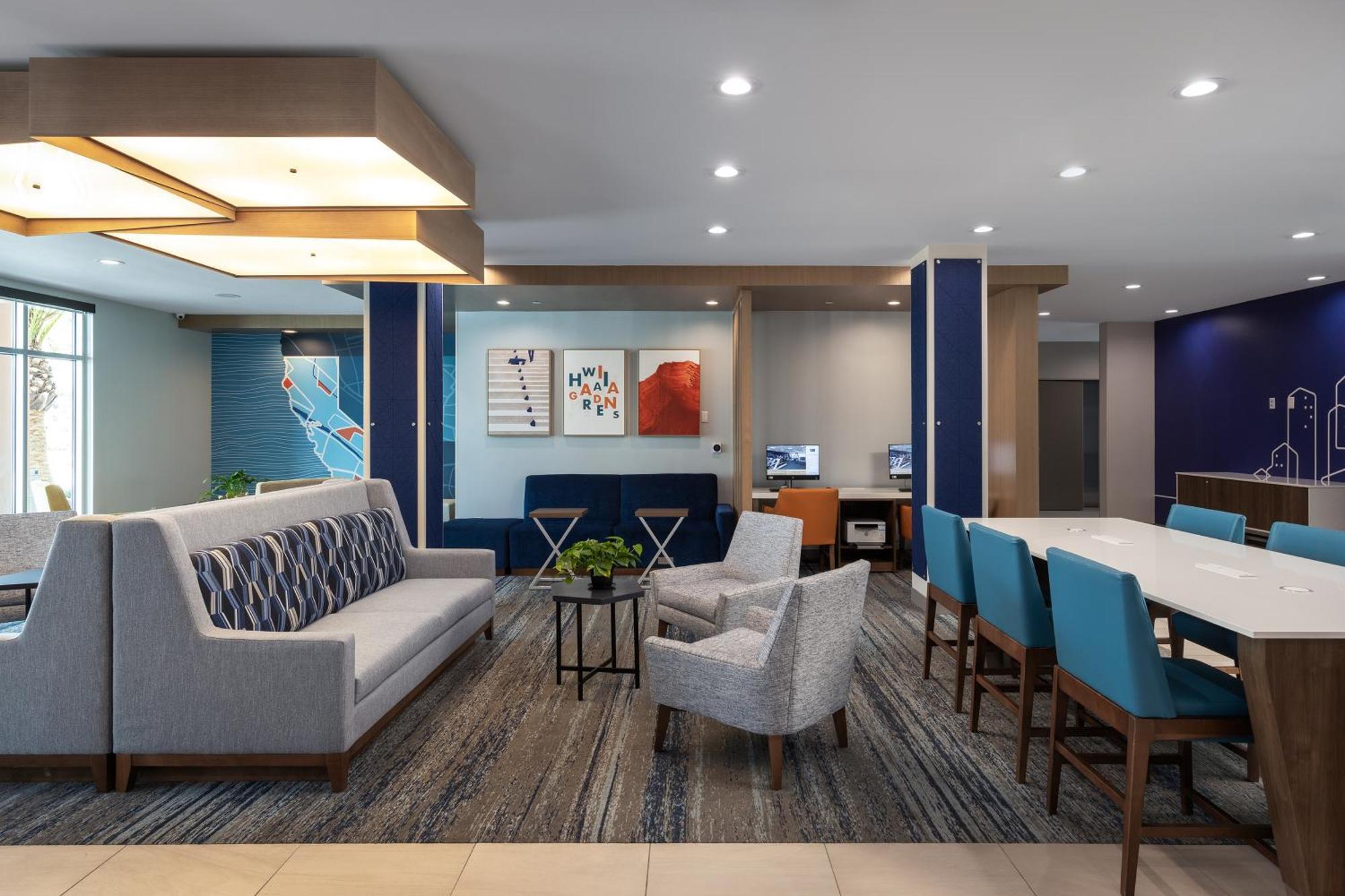 Holiday Inn Express & Suites - Hawaiian Gardens By Ihg Eksteriør bilde