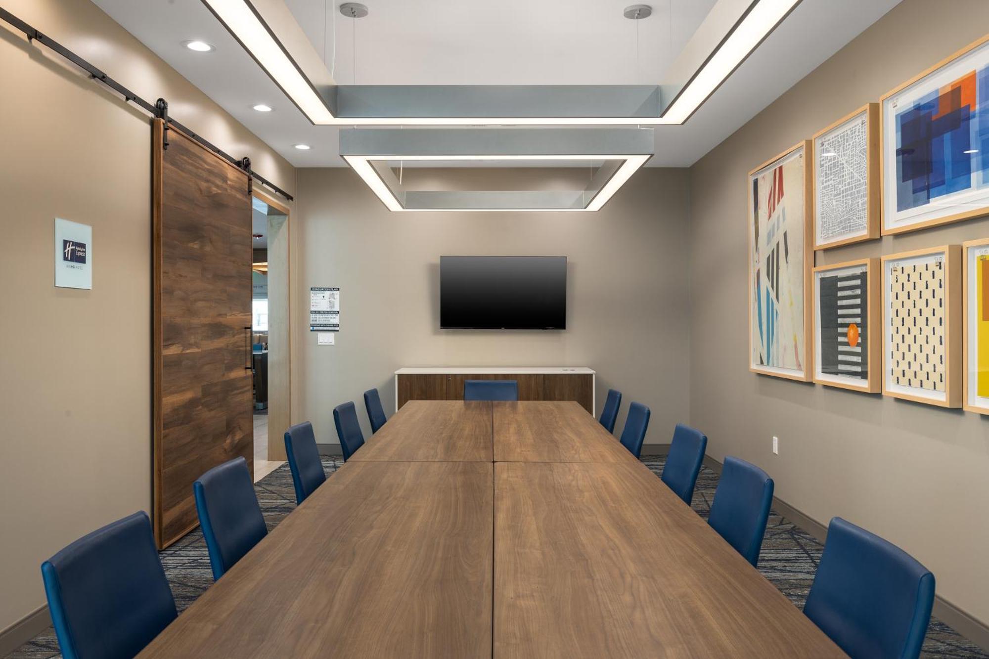 Holiday Inn Express & Suites - Hawaiian Gardens By Ihg Eksteriør bilde