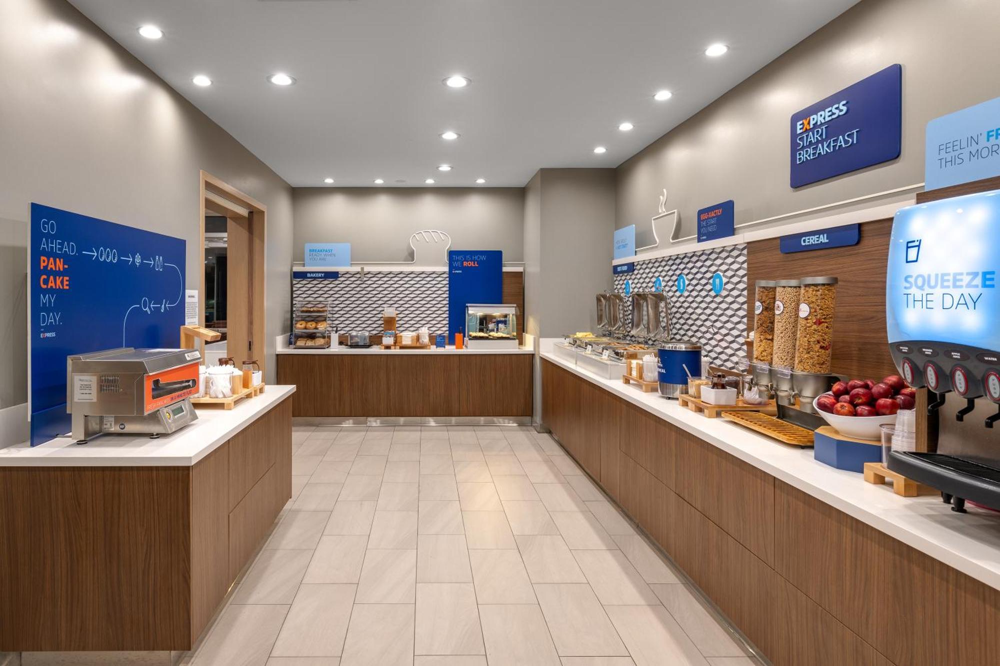 Holiday Inn Express & Suites - Hawaiian Gardens By Ihg Eksteriør bilde